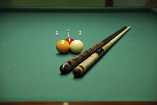 Billar 5 Quillas: Precisin, Estrategia y Tradicin en el Pao Verde